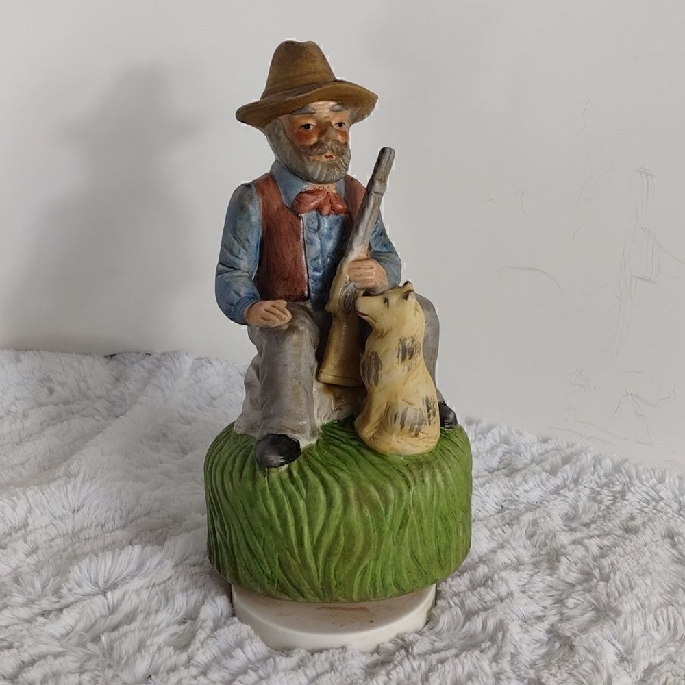 Vtg. Sankyo Japan Ceramic Musical Figurine